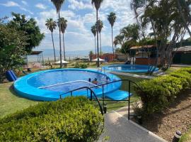 Hotel Villas Ajijic, Ajijic Chapala Jalisco，位于阿吉吉克的酒店