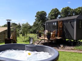 Herdwick Luxury Glamping，位于雷特福德的酒店