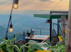 Glamping ríos voladores pereira，位于佩雷拉的住宿加早餐旅馆