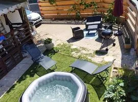 havre de paix bord de Saône avec jacuzzi