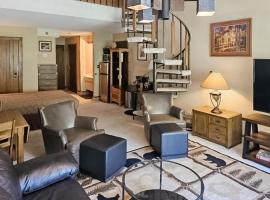 Tamarron Lodge #330，位于杜兰戈的酒店