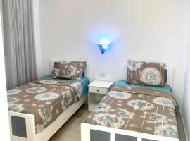 ResidenceHbiba-Appart2-RDC，位于Ḩammām al Ghazzāz的酒店