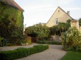 Maison contemporaine a Coudray au Perche avec grand jardin