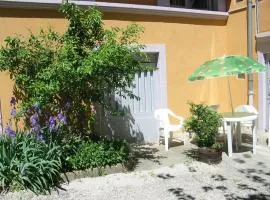 Appartement cosy a Salins les Bains 41 m² parking inclus