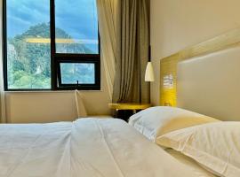 桂林三又一木酒店(两江四湖东西巷店)，位于桂林的酒店