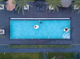 SeeView Resort (ซีวิว รีสอร์ต)，位于Ban Pak Nam的带泳池的酒店