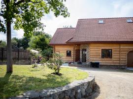Doberek Noclegi w Beskidzie Niskim，位于Kobylanka的酒店