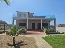 Hermosa Casa en Pto Cayo Ecuador，位于卡约港的酒店