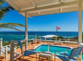 Welcome to Villa Sunrise 3 bedrooms 3 Baths Private Pool Located on the East End of St. Croix，位于克里斯琴斯特德的别墅