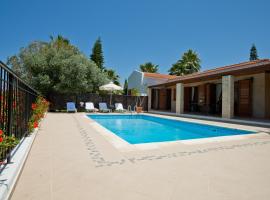 克里昂尼基别墅，位于波利斯的酒店