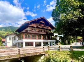 Hotel garni Königslinde - Wandern, Radeln, Skifahren & Genießen，位于贝里斯泽尔的酒店