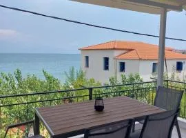 Seaview Apartments Petalidi