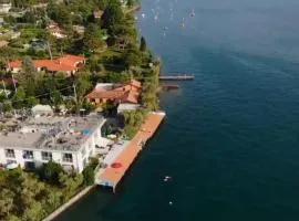 Direttamente Al Lago Apartments