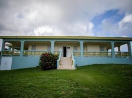 Mariposa Beach House，位于Islote的酒店