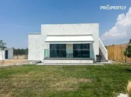 The White Villa