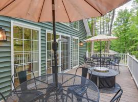 Treasure Lake Home with Deck Walk to Bimini Lake!