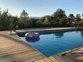 Hamlet sur Moment-Ardeche-com，位于Lablachère的酒店