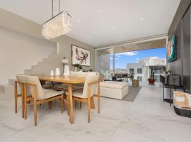 New Penthouse in Medano with Jacuzzi and Terrace，位于卡波圣卢卡斯的带热水浴缸的酒店