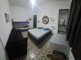 Hostel e Pousada PG - Vila Tupi，位于大普拉亚的酒店