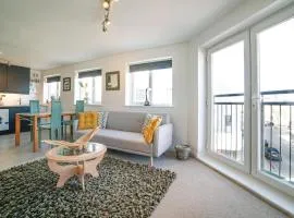2 Bed Charming Corner Position Apartment