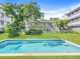 Belle Escapes The Beach House at Yorkeys