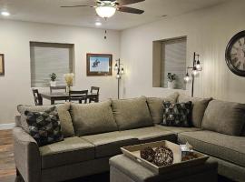Scenic Charming Country Chic Vacation Rental，位于Salem的酒店