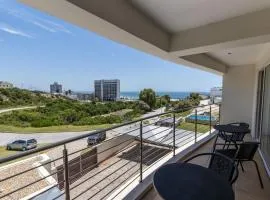 The Pearls 3b Luxury Apartment