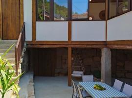 Casa Rural Xures Lobios，位于奥伦塞的酒店