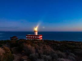 Faro Capel Rosso，位于Giglio Castello的度假村