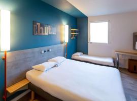 ibis budget Pertuis Portes du Luberon，位于佩尔蒂的酒店