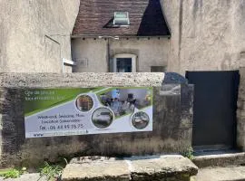 Gite de groupe lacs et forêt du jura - Orgelet