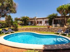Villa Victoria By EscapeHome，位于比尼贝卡的酒店