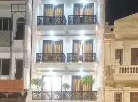 Quang Minh Hotel