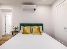 3BR2Bth Parking Cambridge Boston W&D Subway AC