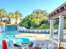Le Rocce Antiche Hotel Resort，位于圣安蒂奥科的酒店