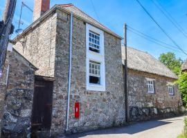 Post Box Cottage，位于牛顿阿伯特的酒店