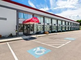 Red Roof Inn Cortland