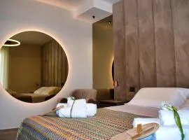 Dominus Luxury Apartment