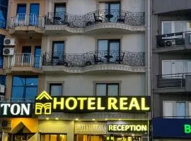 Hotel Real