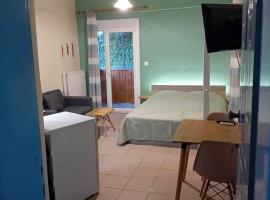 Xara' s studio，位于科扎尼的酒店