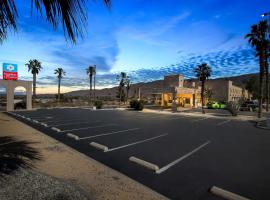 Sure Stay Plus by Best Western Twentynine Palms Joshua Tree，位于二十九棕榈村的酒店