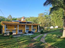 Jardín de los Anturios, Xico，位于Xico的酒店