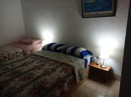 Conzulado 96 - Colan Beach Rooms，位于科兰的酒店