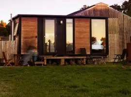 Forest Farm Tiny House by Tiny Away，位于陶朗加的豪华帐篷营地