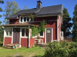 Villa Fammula，位于Pederså的酒店