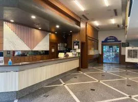โรงแรมโกลเด้นแกรนด์ พิษณุโลก