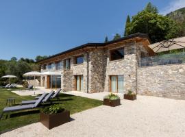 Colago Private Villas Lake Garda，位于托斯科拉诺-马德尔诺的酒店