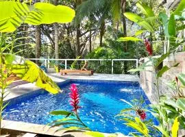 Casa Amable Vista by Ronnys Place - Manuel Antonio