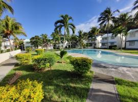 Peaceful & Scenic Villa on the Beach，位于蒙舒瓦西的酒店