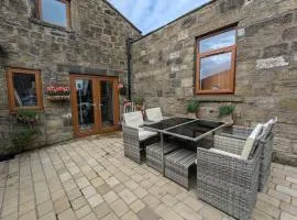 Cozy Cottage Retreat less than a mile from Haworth